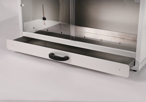 Tortuga room - movable tray